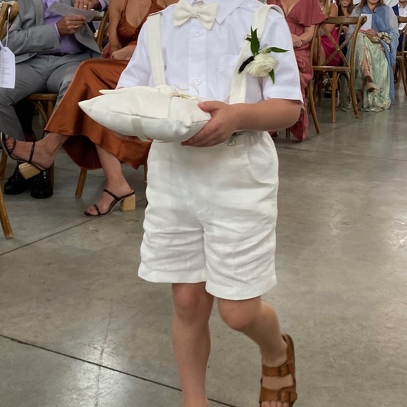 Ring bearer shorts outfit- white linen - like new - Picture 1 of 9